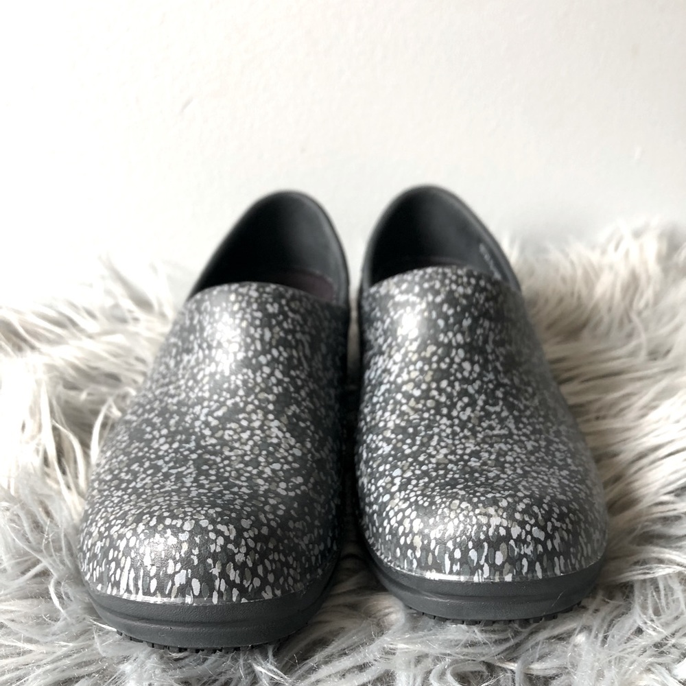 Crocs Dual Comfort Nursing Clogs with Dot Design